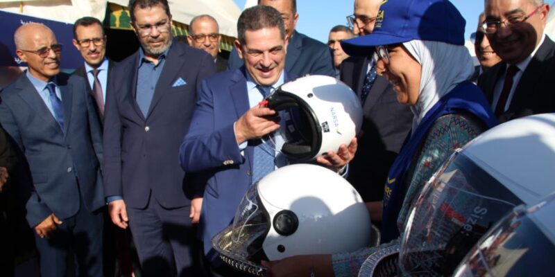 والي جهة سوس ماسة وعامل إقليم اشتوكة أيت باها يشرفان على فعاليات الاحتفال الرسمي الجهوي بمناسبة اليوم الوطني للسلامة الطرقية