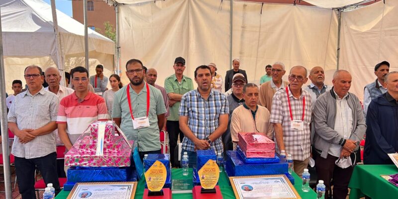 مدرسة أحمد بلا فريج بتيزنيت تحتفي بالمتفوقين وتكرّم أطرها التربوية في حفل للتميز والوفاء